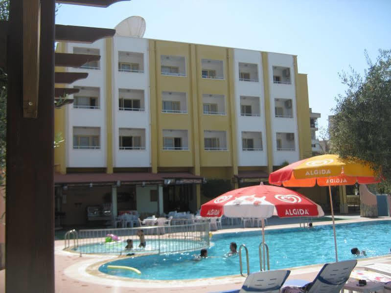 Oya Apartments Kusadasi Exterior photo